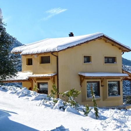 Levandes Houses Kalavryta Exterior foto