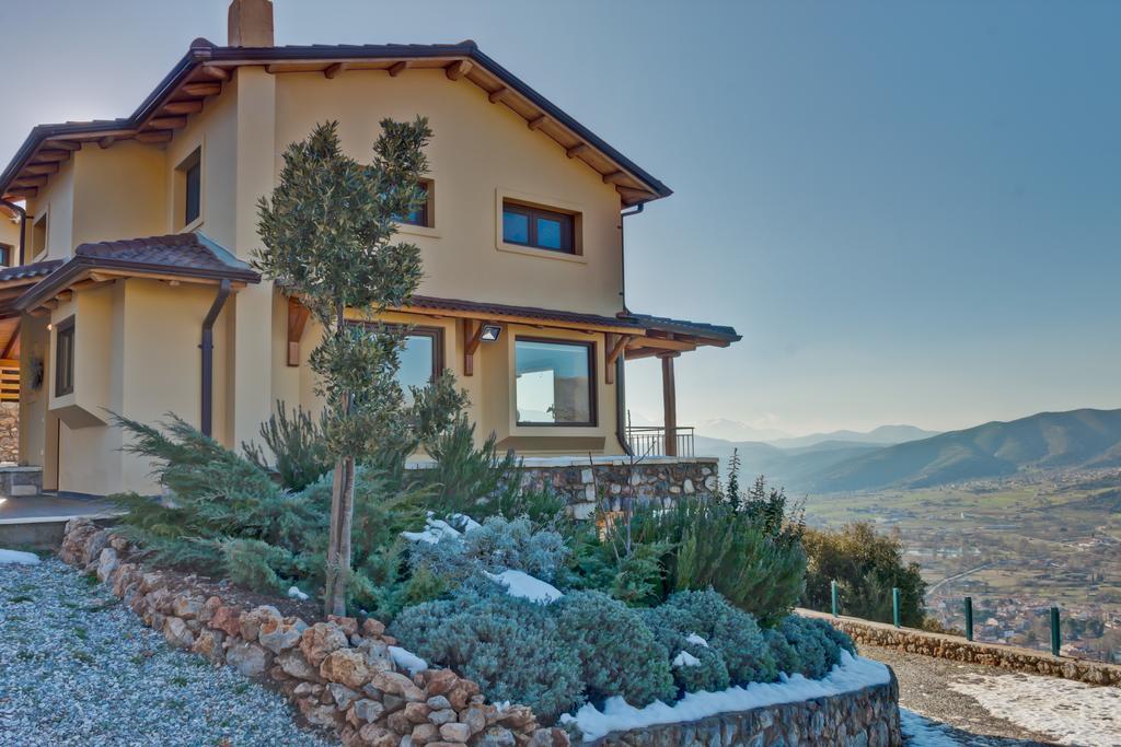 Levandes Houses Kalavryta Habitación foto